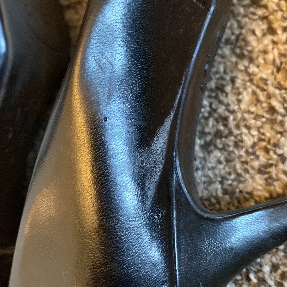High Heel - Picture 6 of 10